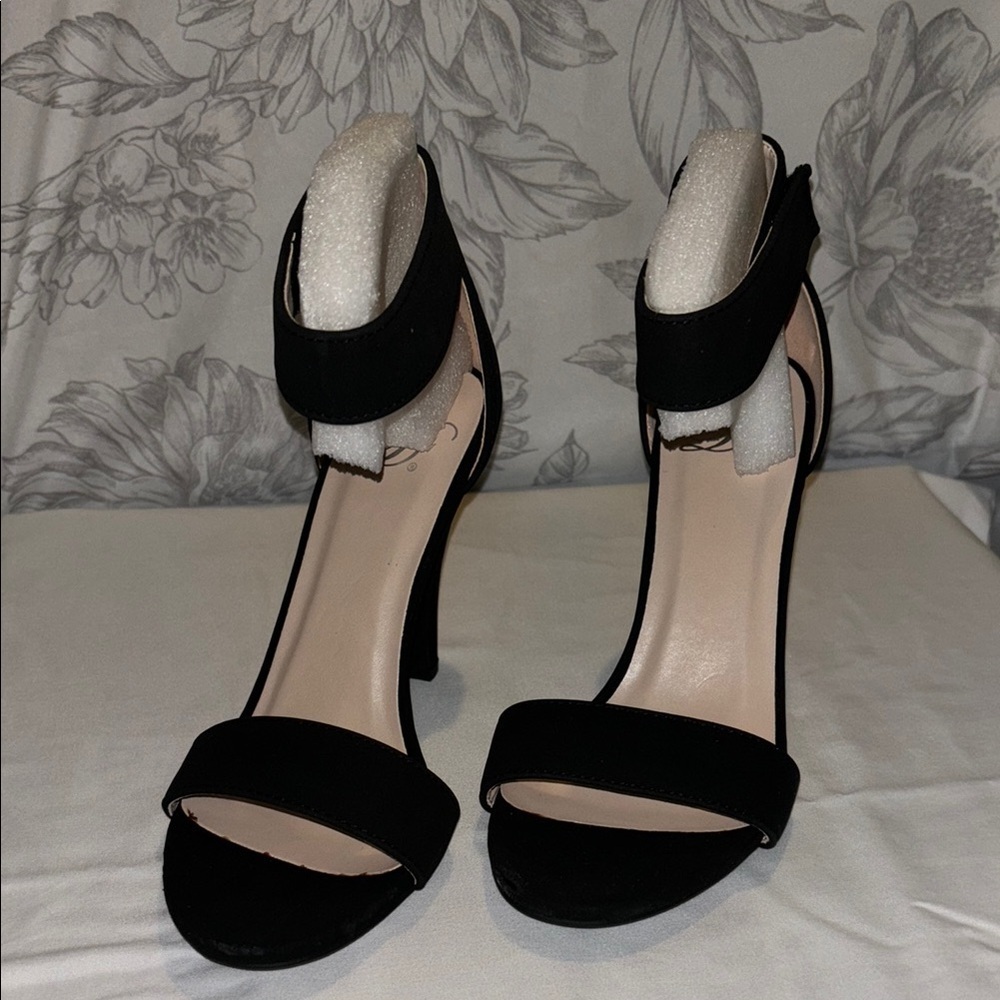 Elegant Black Heels